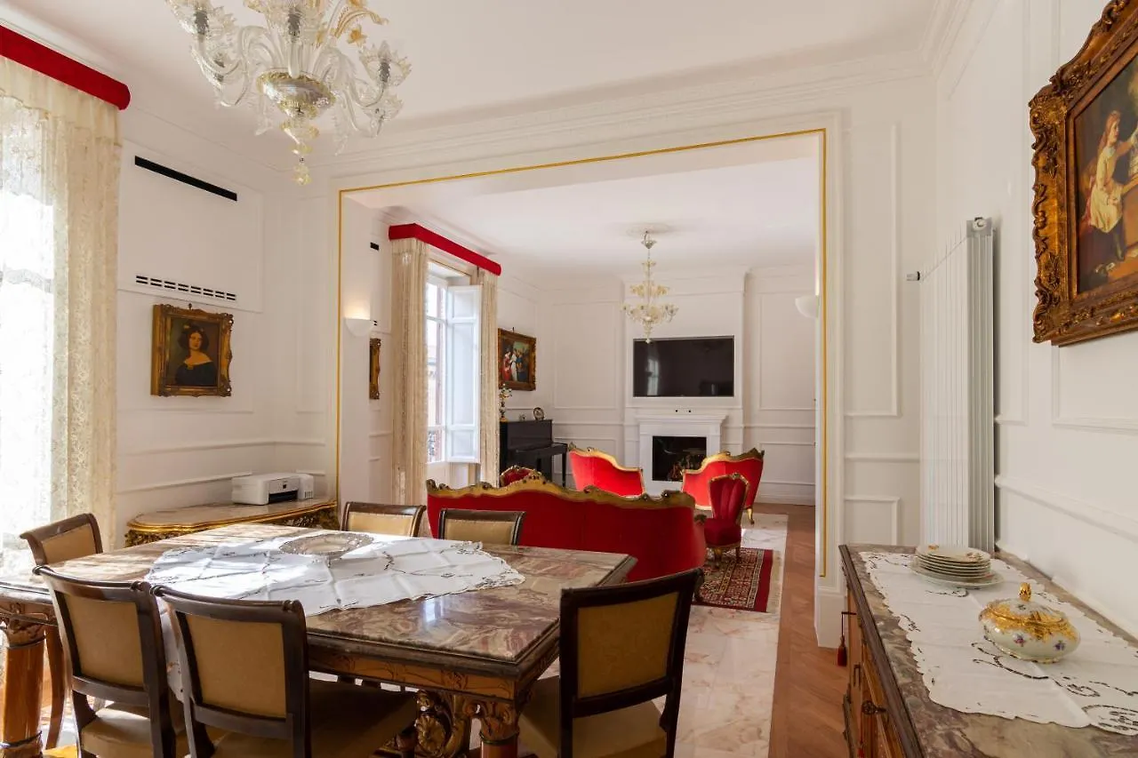 Apartment Le Rose Di Nonna Maria, Appartamento Di Lusso In Centro Citta Palermo